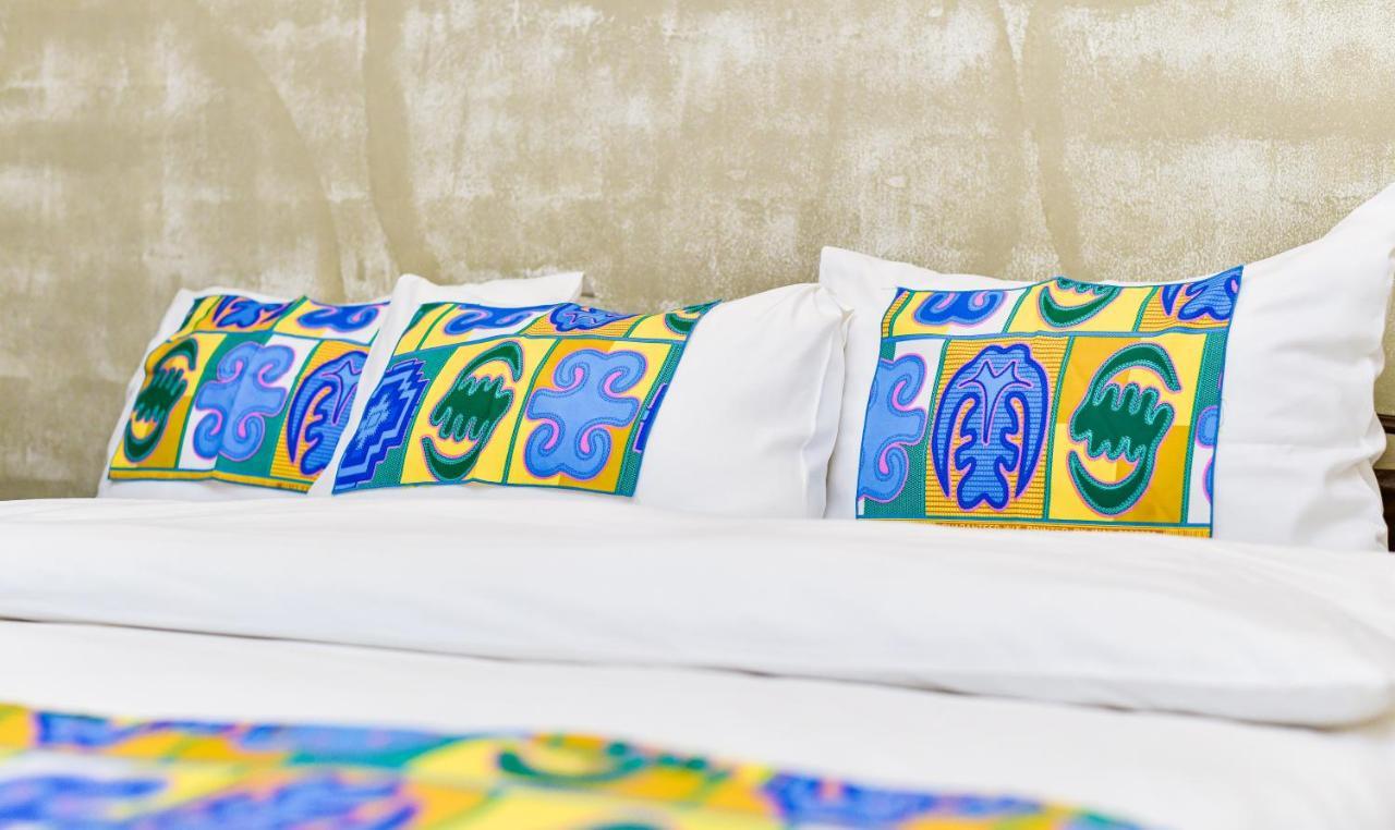 Hotel M'Rode Ломе Екстер'єр фото